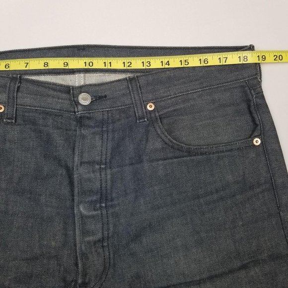 Levi's 501 Straight Fit Men's Jeans 35x30 - Picture 8 of 10